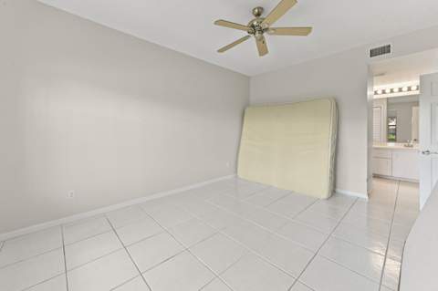 5965 Parkwalk Drive #913, Boynton Beach FL - photo 19 of 44
