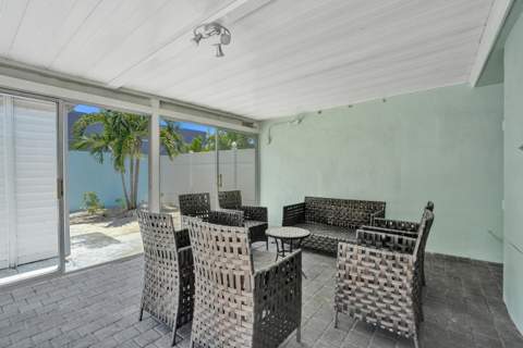 230 NE 45th Street, Oakland Park FL - photo 15 of 26