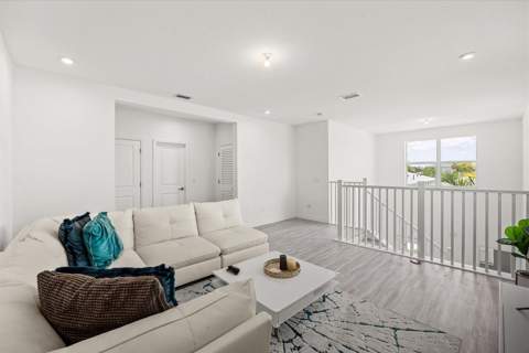 10704 SW Estella Lane, Port St. Lucie FL - photo 17 of 36
