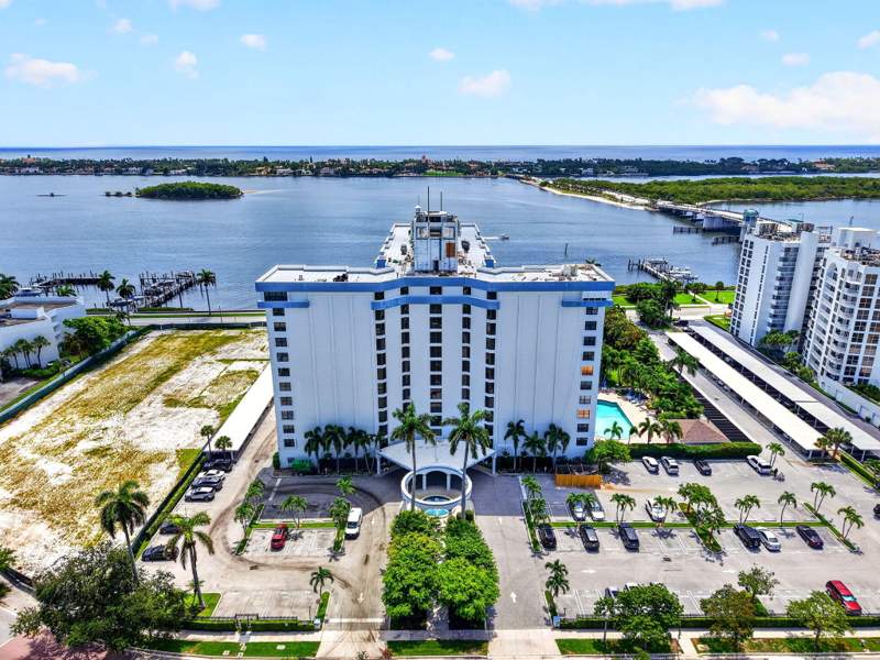 2 bedroom Condominium at 3800 Washington Road #708, Portofino South Condo Estates Of South Palm Bea, West Palm Beach — photo 4