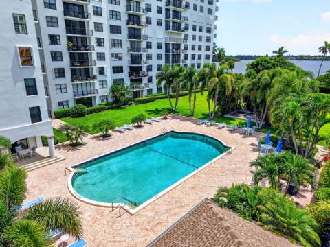 3800 Washington Road #708, West Palm Beach FL - photo 13 of 62