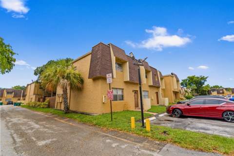 5655 Blueberry Court #1, Lauderhill FL - photo 7 of 106