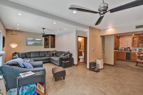 908 NE 16th Place, Fort Lauderdale FL - photo 15 of 55