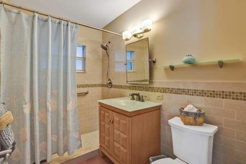 908 NE 16th Place, Fort Lauderdale FL - photo 17 of 55