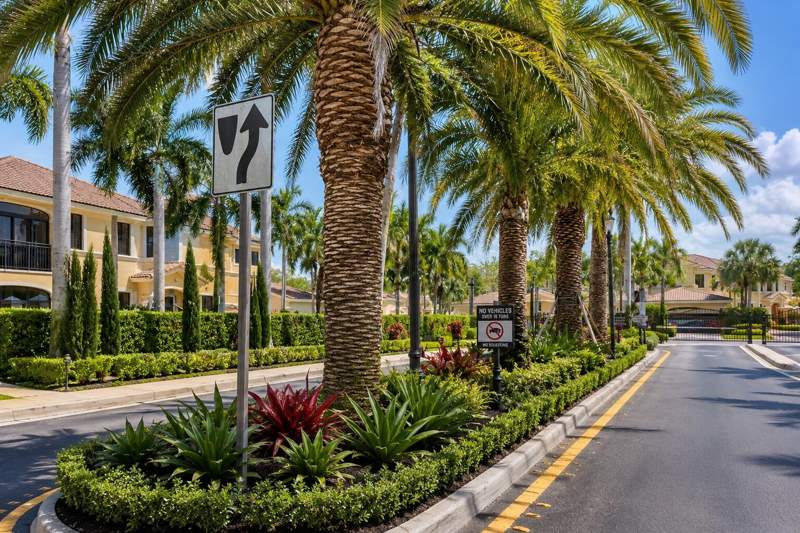 4 bedroom Townhouse at 1639 Passion Vine Circle #16-4, Mariposa Pointe At Weston Town, Weston — photo 2