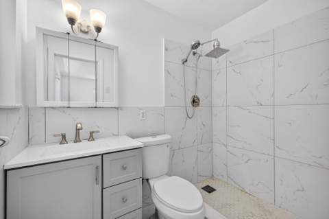 7151 SW 5th Court, Pembroke Pines FL - photo 9 of 40
