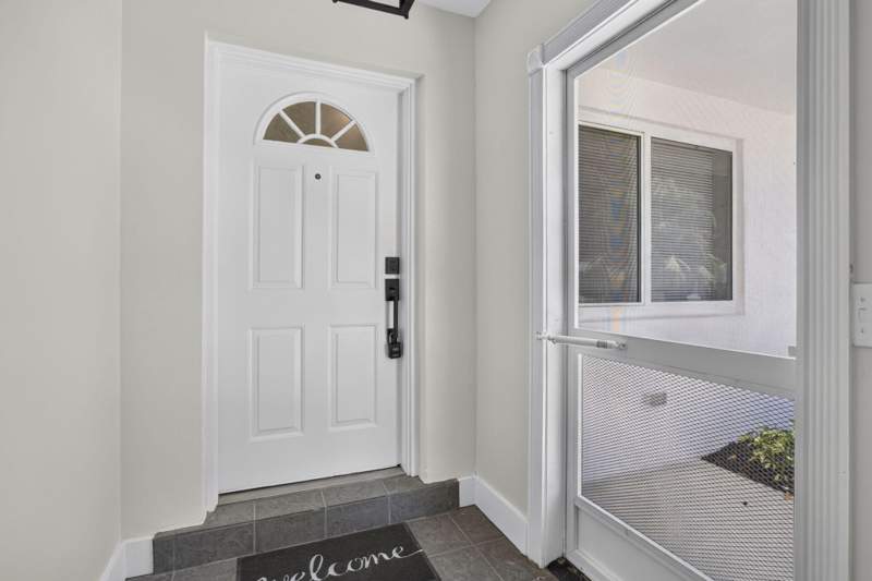 3 bedroom Single Family Residence at 514 Riverside Drive, Palm Beach Gardens Estates, Palm Beach Gardens — photo 4