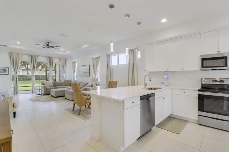 2 bedroom Single Family Residence at 20015 SW Caserta Way, Verano Pud 1 Plat No 15, Port St. Lucie — photo 5