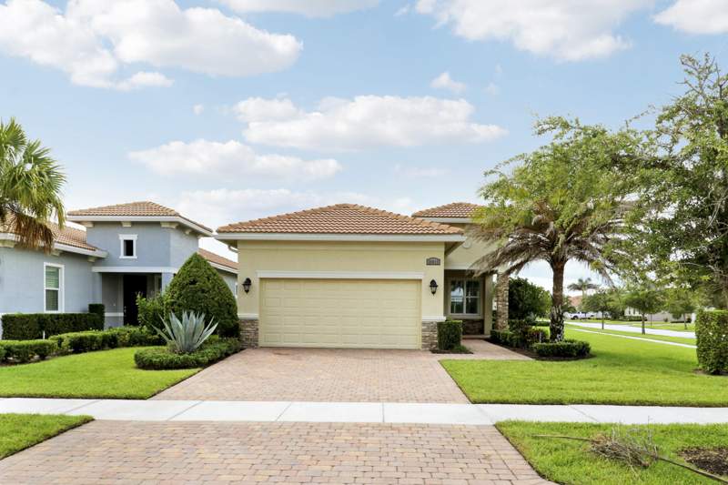 2 bedroom Single Family Residence at 20015 SW Caserta Way, Verano Pud 1 Plat No 15, Port St. Lucie — photo 2