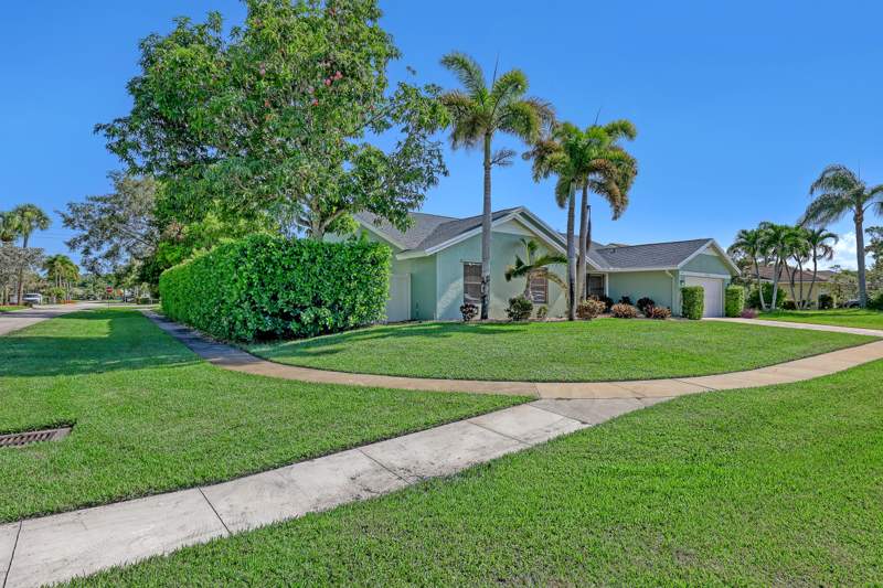 3 bedroom Single Family Residence at 13785 Exotica Lane, Sugar Pond Manor Of Wellington, Wellington — photo 3