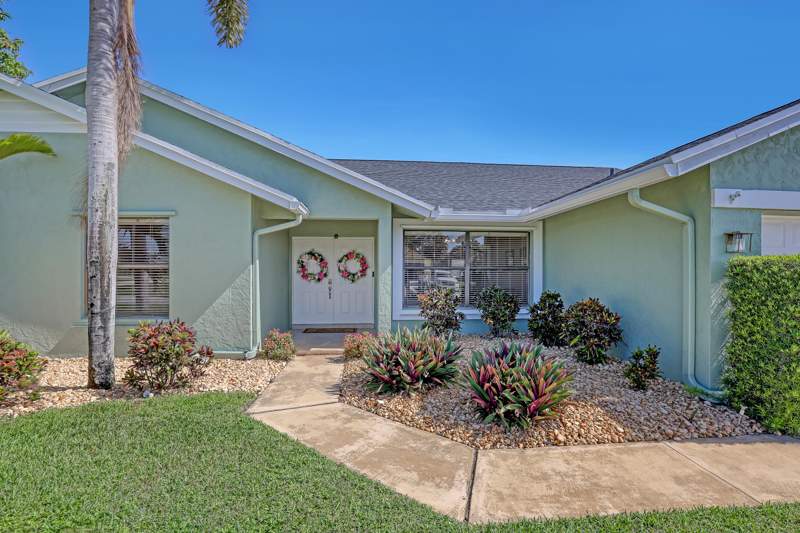 3 bedroom Single Family Residence at 13785 Exotica Lane, Sugar Pond Manor Of Wellington, Wellington — photo 4