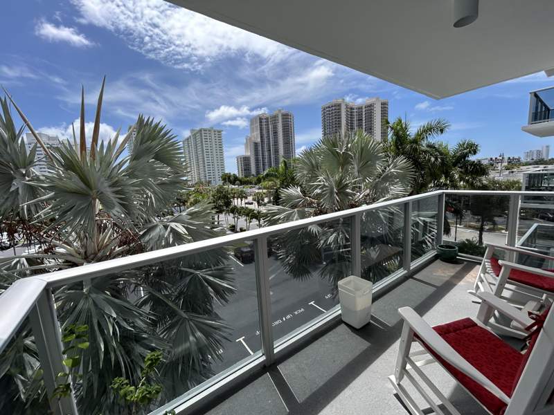 1 bedroom Stock Cooperative at 3333 NE 34th Street #414, Coral Ridge Towers South Co-Op, Fort Lauderdale — photo 3