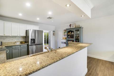 104 Banyan Circle, Jupiter FL - photo 13 of 28