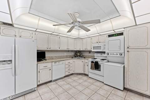 501 SW 11th Place #412, Boca Raton FL - photo 11 of 41