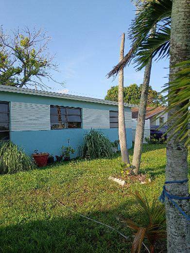 2731 NW 16th Court, Fort Lauderdale FL - photo 7 of 9