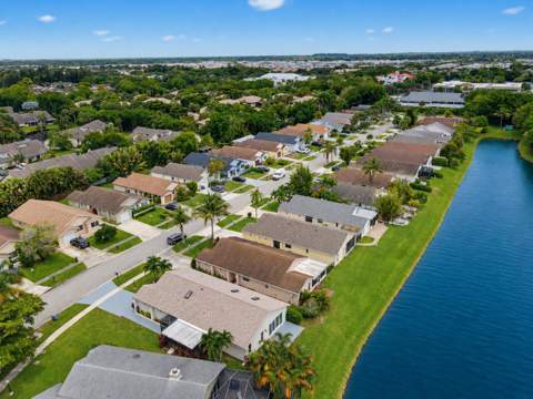 9123 Pine Springs Drive, Boca Raton FL - photo 19 of 59