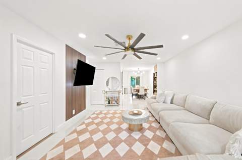 8026 SW 20th Court, Davie FL - photo 10 of 19
