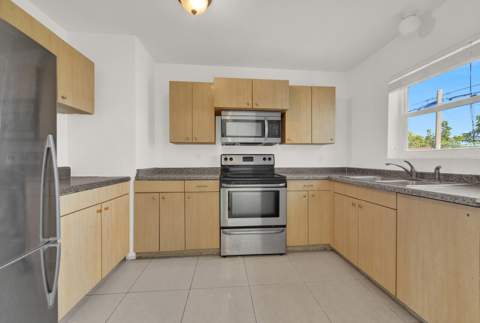 3360 Florida Boulevard, Palm Beach Gardens FL - photo 15 of 32