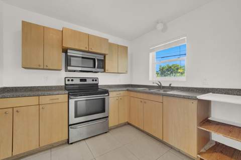 3360 Florida Boulevard, Palm Beach Gardens FL - photo 16 of 32