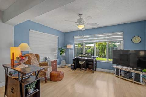 2740 SW 16th Street, Fort Lauderdale FL - photo 8 of 34