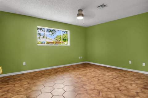 3079 Indian Trail, Lake Worth FL - photo 19 of 25