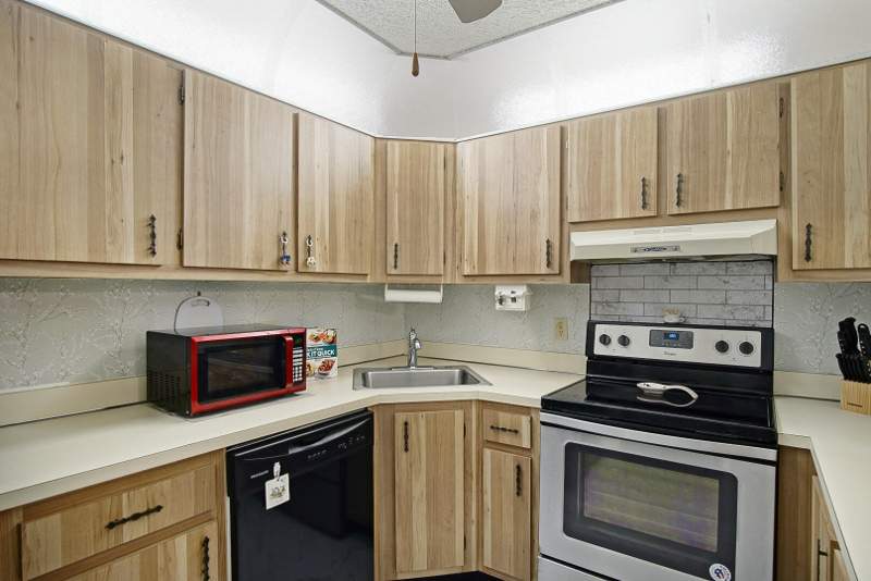 2 bedroom Condominium at 5930 Whispering Pine Way #C-2, Pine Ridge IV Condo, Greenacres — photo 5
