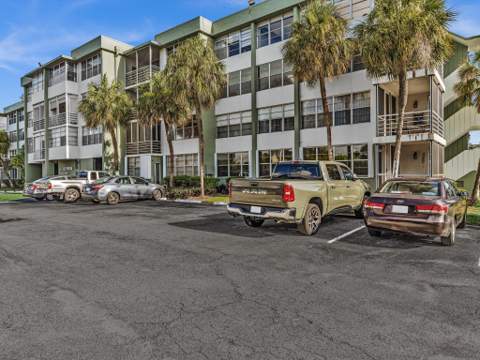 2741 Taft Street #104, Hollywood FL - photo 16 of 74