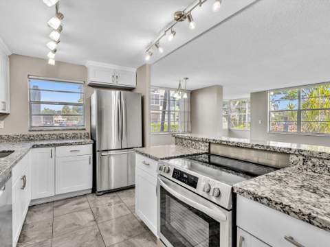 2741 Taft Street #104, Hollywood FL - photo 20 of 74