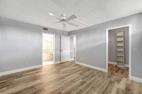 1950 SW Palm City Road #5-104, Stuart FL - photo 13 of 19