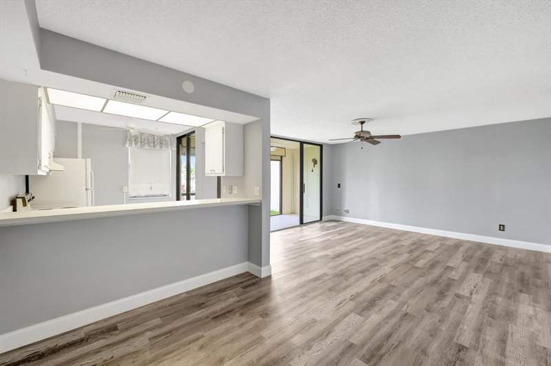 1 bedroom Condominium at 1950 SW Palm City Road #5-104, Circle Bay Yacht Club Condo, Stuart — photo 3