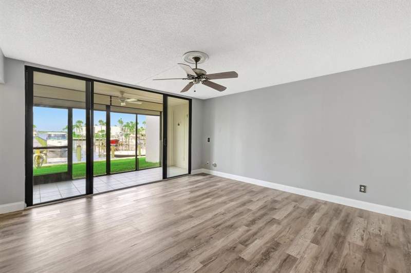 1 bedroom Condominium at 1950 SW Palm City Road #5-104, Circle Bay Yacht Club Condo, Stuart — photo 4