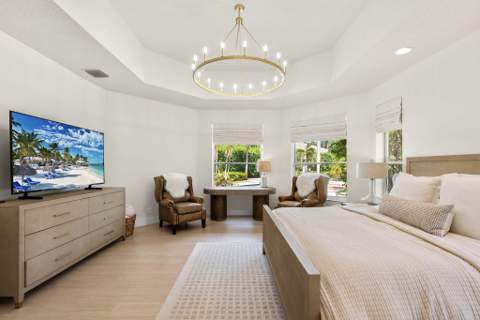 2480 Poinciana Lane, Weston FL - photo 8 of 46