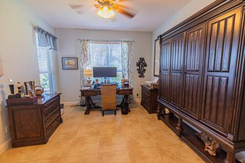 11192 SW Maple Tree Lane, Port St. Lucie FL - photo 13 of 61