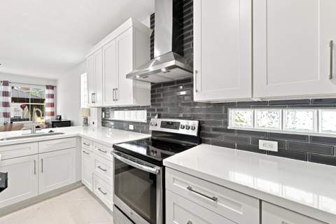 12115 NW 52nd Court, Coral Springs FL - photo 6 of 59