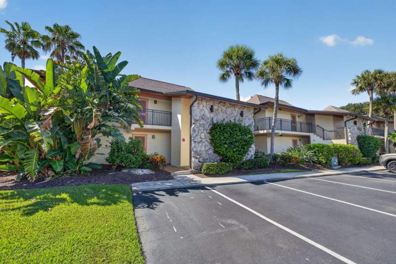 1 bedroom Condominium at 2400 S Ocean Drive #926, Ocean Village, Fort Pierce — photo 5