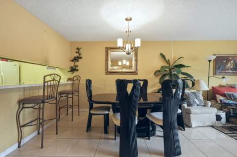 8620 N Sherman Circle #204, Miramar FL - photo 7 of 13