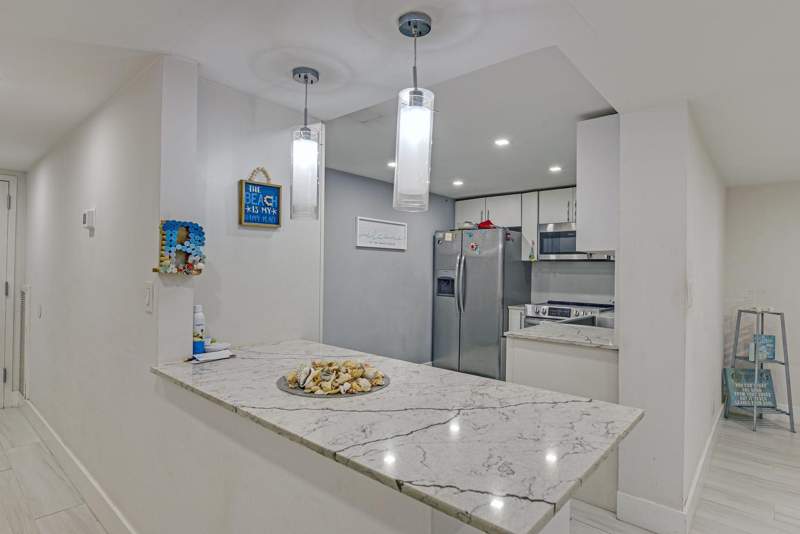 2 bedroom Condominium at 812 Briny Avenue #10C, Ocean Heritage Club Condo, Pompano Beach — photo 4