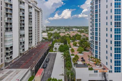 812 Briny Avenue #10C, Pompano Beach FL - photo 18 of 24
