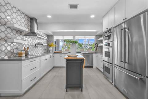 3161 N 36th Street, Hollywood FL - photo 8 of 57