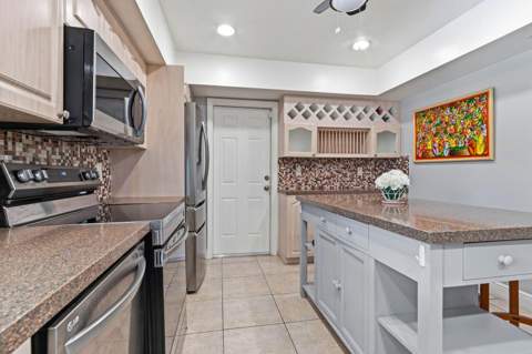 7381 SW 9th Street, Plantation FL - photo 10 of 42
