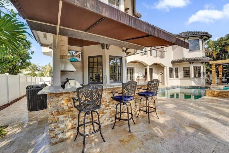 6 bedroom Single Family Residence at 2340 NE 47th Street, Coral Key Villas 5th Sec, Lighthouse Point — photo 4