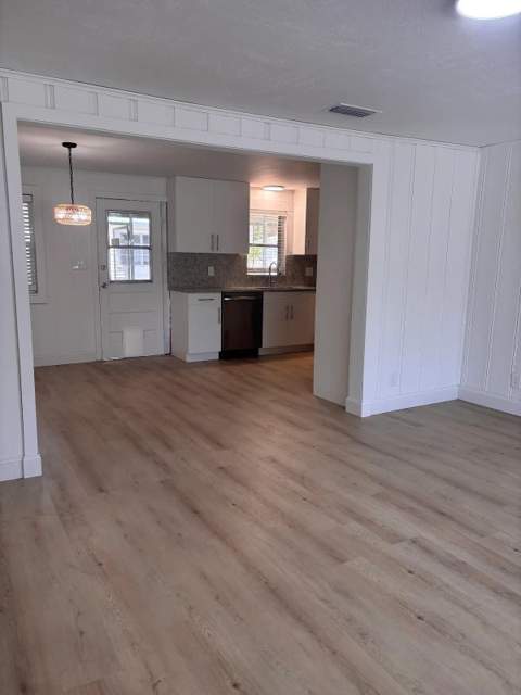 2472 NE Pine Avenue, Jensen Beach FL - photo 18 of 23