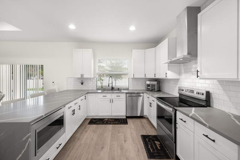 4 bedroom Single Family Residence at 2094 SW Capeador Street, Port St Lucie Section 8, Port St. Lucie — photo 4