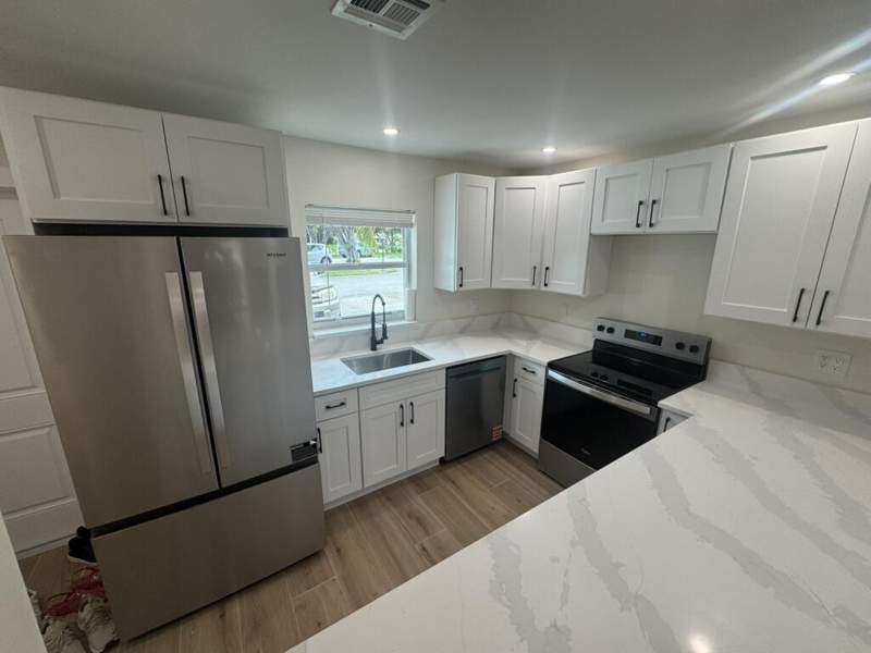 2 bedroom Townhouse at 435 SW Natura Avenue #A, Natura, Deerfield Beach — photo 3
