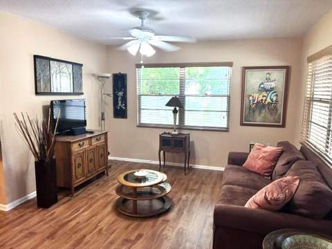 237 Farnham J, Deerfield Beach FL - photo 7 of 22