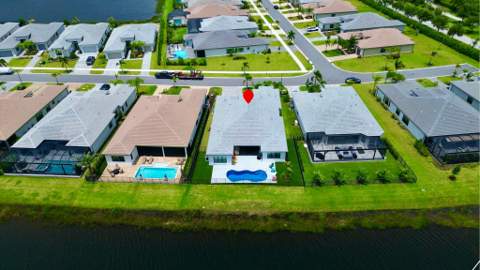 12241 SW Saltwater Drive, Port St. Lucie FL - photo 6 of 115