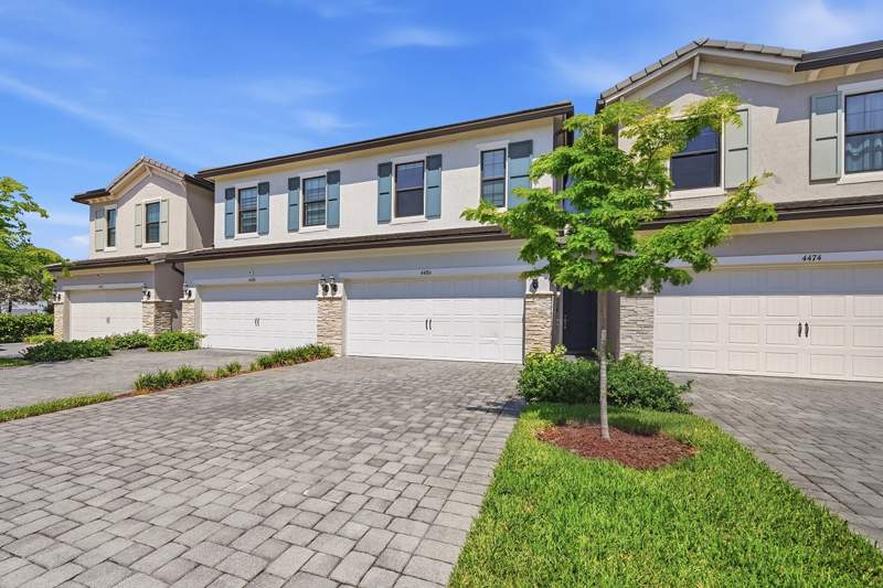 3 bedroom Townhouse at 4480 W Appleton Cir W, Oak Tree Property Redevelopment, Oakland Park — photo 3