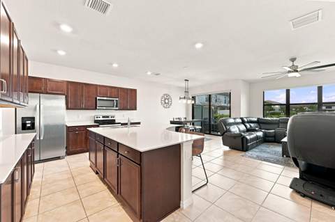 4480 W Appleton Cir W, Oakland Park FL - photo 6 of 57