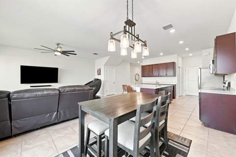 4480 W Appleton Cir W, Oakland Park FL - photo 11 of 57
