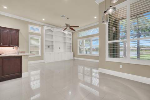 10469 Whitewind Circle, Boynton Beach FL - photo 14 of 64